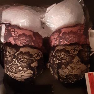 34b bras brand new